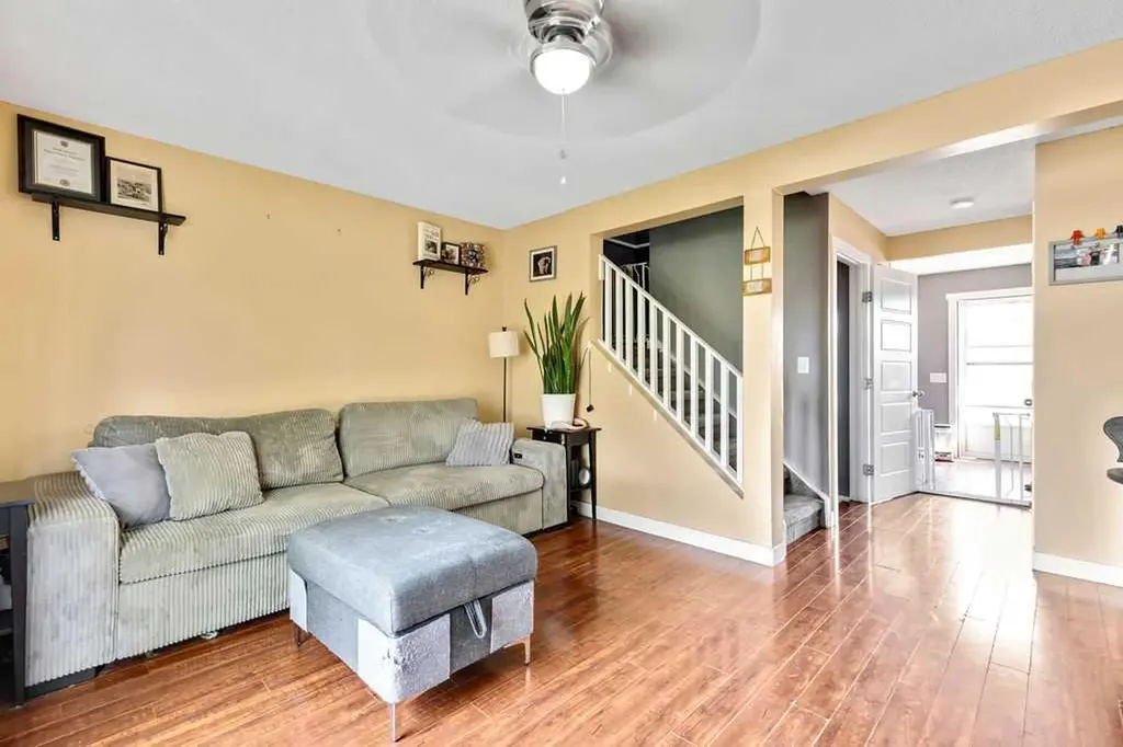 44 Falwood Crescent NE Calgary AB T3J 1E3