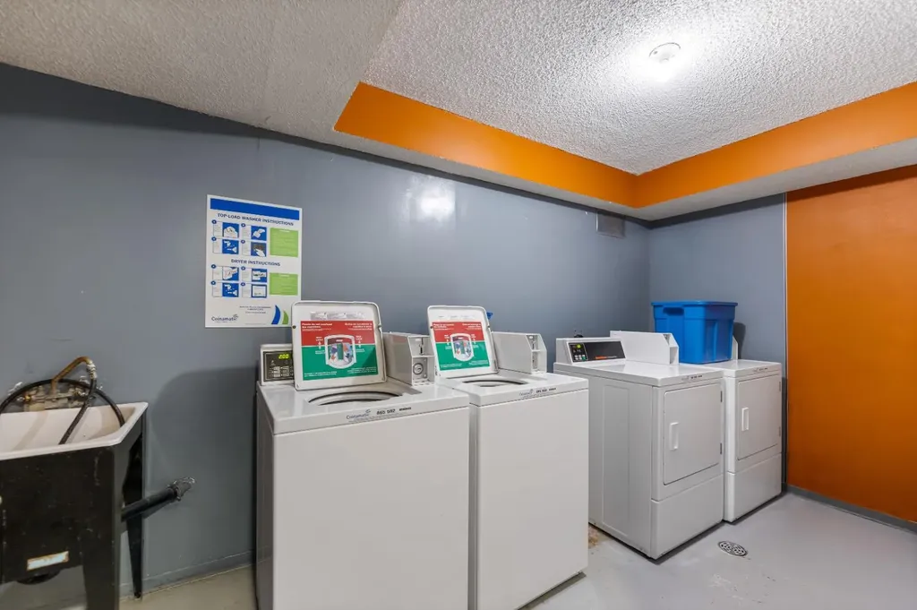 1607 26 Avenue SW Calgary AB T2T1C7
