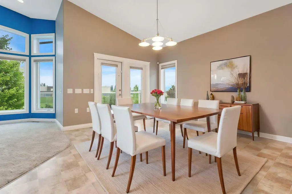 42 Langford Crescent Red Deer AB T4R 2X1