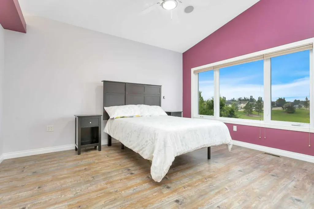 42 Langford Crescent Red Deer AB T4R 2X1