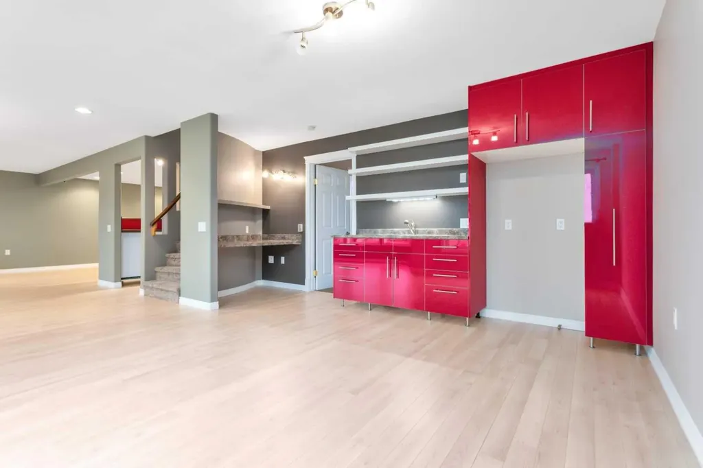 42 Langford Crescent Red Deer AB T4R 2X1