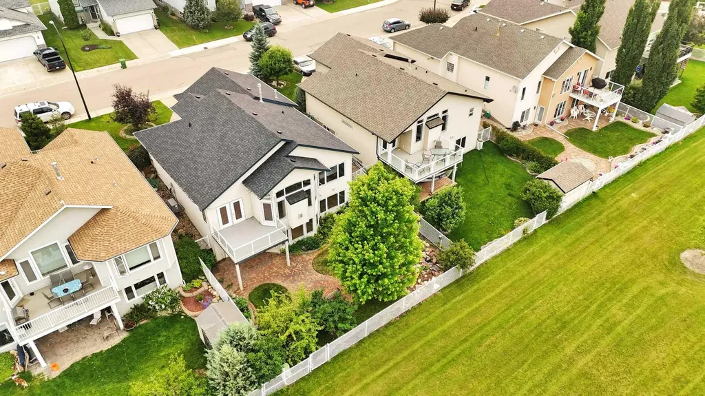 42 Langford Crescent Red Deer AB T4R 2X1