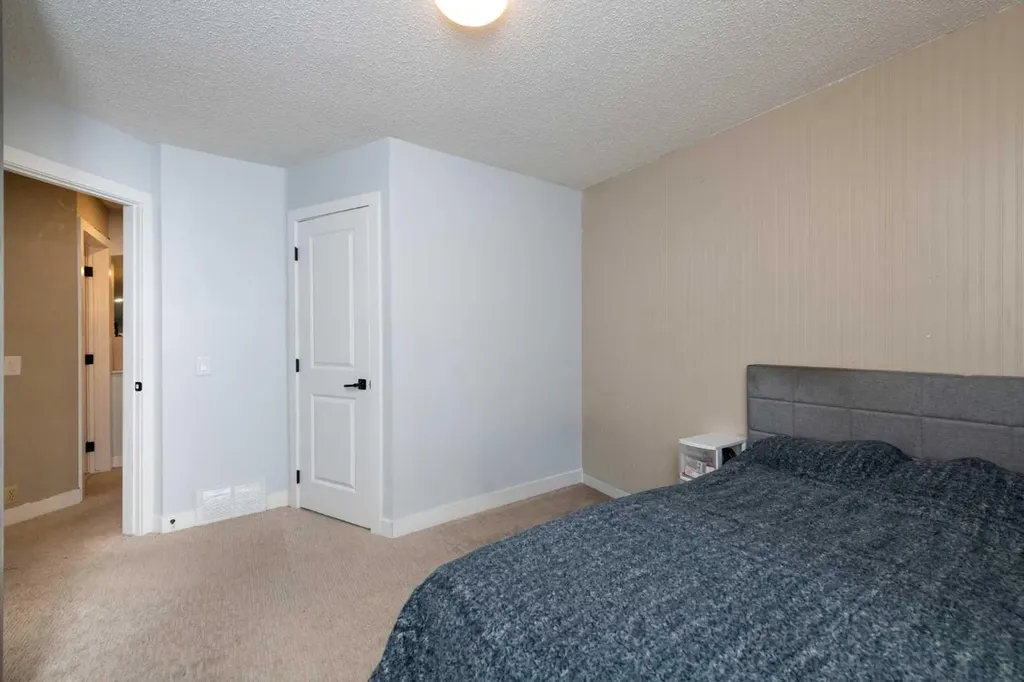 92 Martinwood Road NE Calgary AB T3J3H6