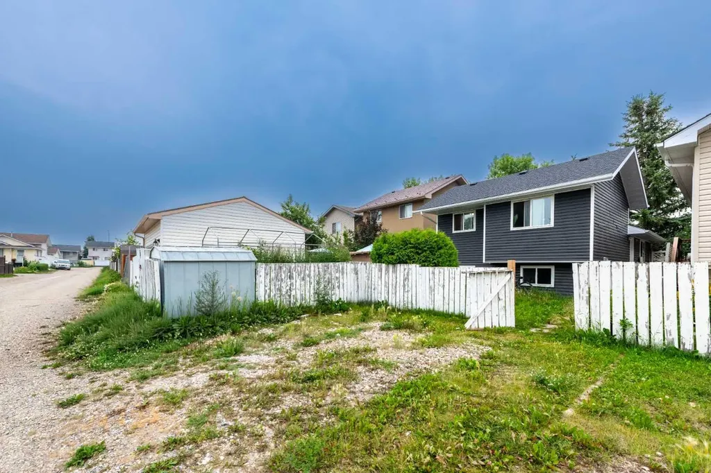 92 Martinwood Road NE Calgary AB T3J3H6