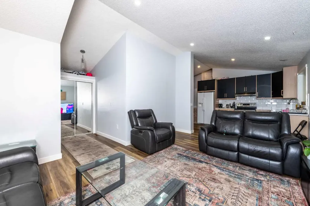 92 Martinwood Road NE Calgary AB T3J3H6