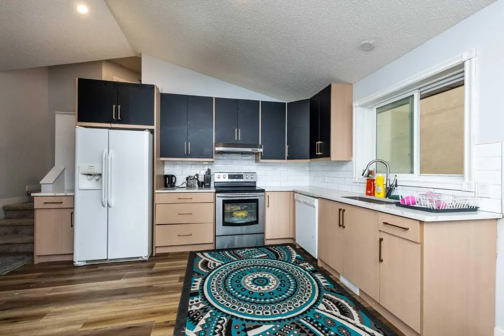 92 Martinwood Road NE Calgary AB T3J3H6