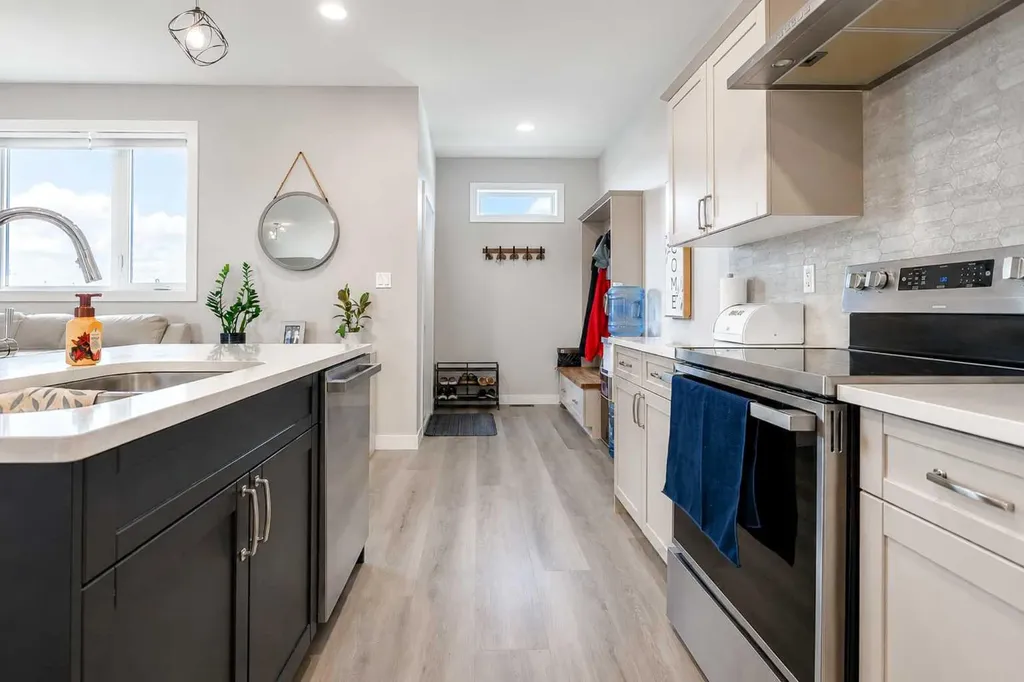 1614 2 Avenue E Brooks AB T1R 1K3