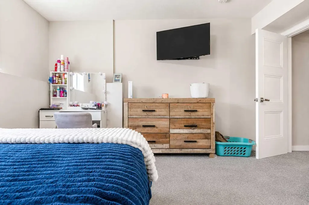 1614 2 Avenue E Brooks AB T1R 1K3