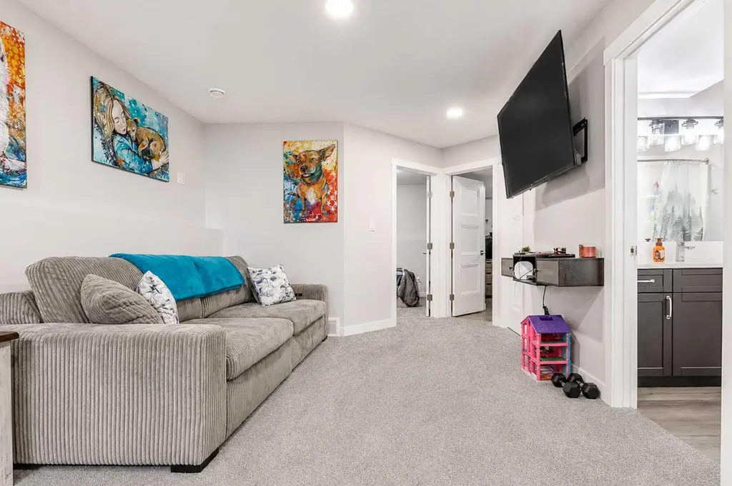 1614 2 Avenue E Brooks AB T1R 1K3