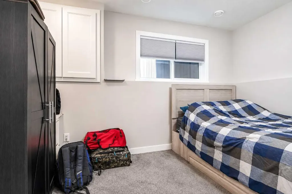 1614 2 Avenue E Brooks AB T1R 1K3