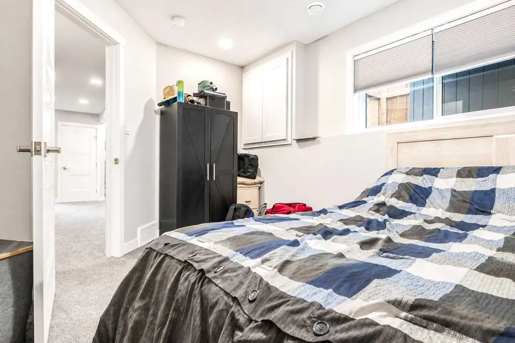 1614 2 Avenue E Brooks AB T1R 1K3