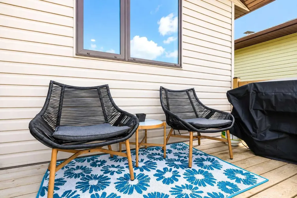 1614 2 Avenue E Brooks AB T1R 1K3