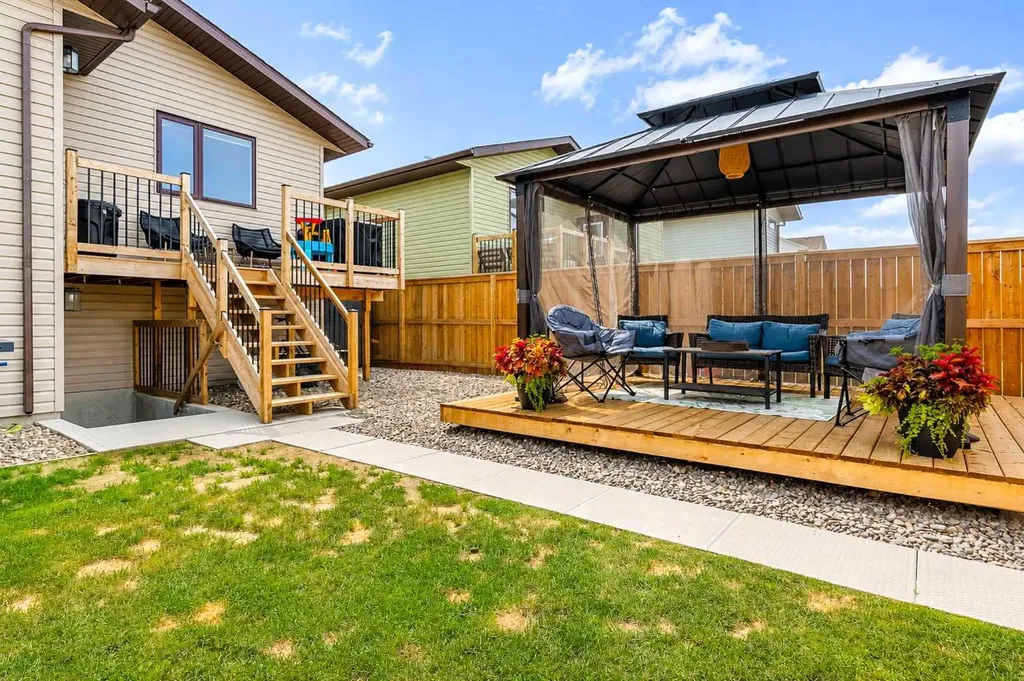 1614 2 Avenue E Brooks AB T1R 1K3