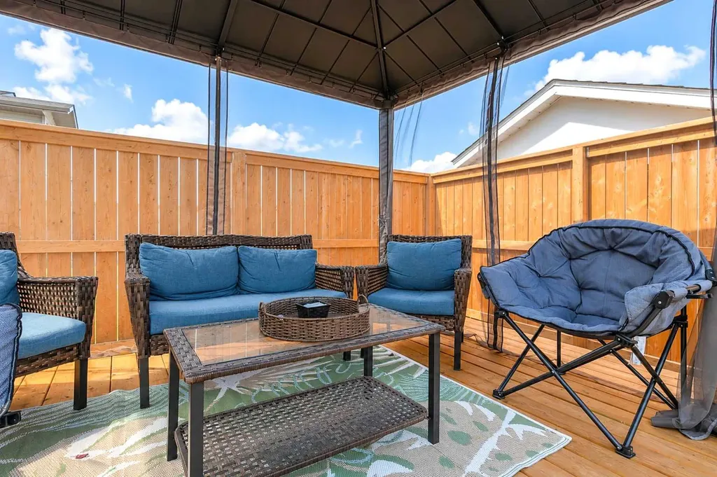 1614 2 Avenue E Brooks AB T1R 1K3