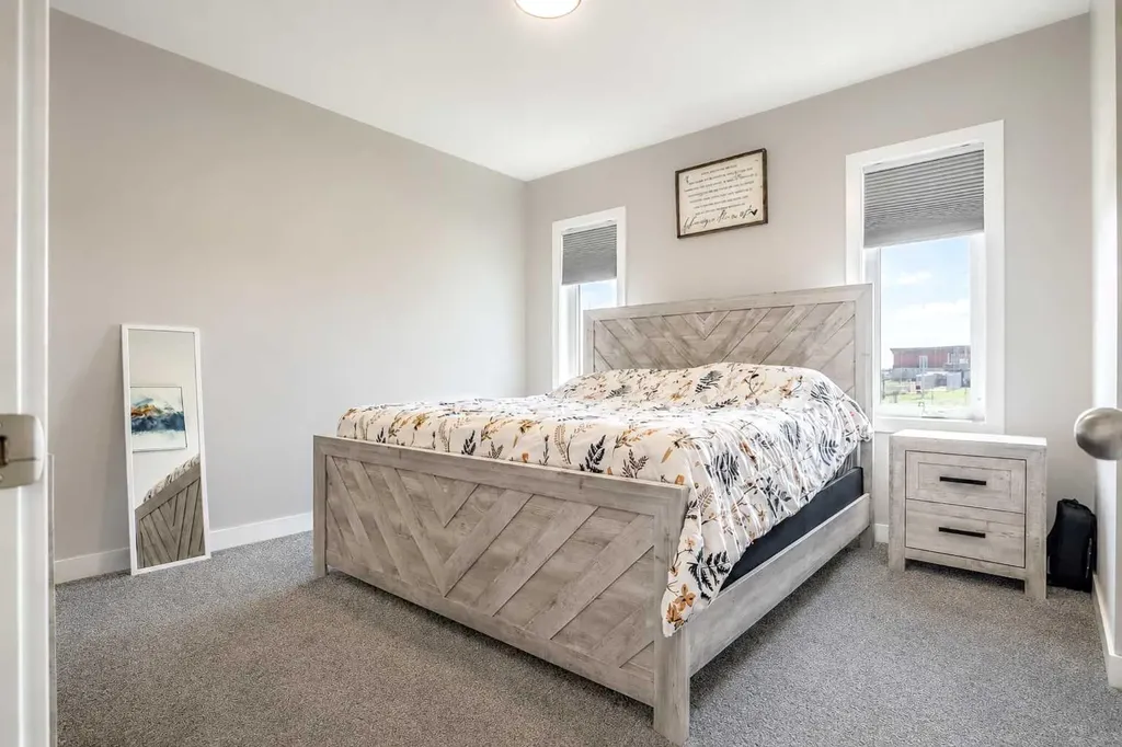 1614 2 Avenue E Brooks AB T1R 1K3