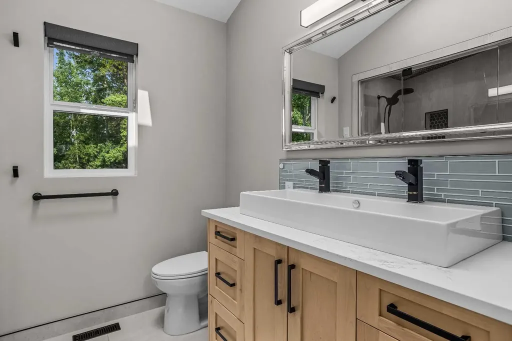 610 Larch Place Canmore AB T1W1S1