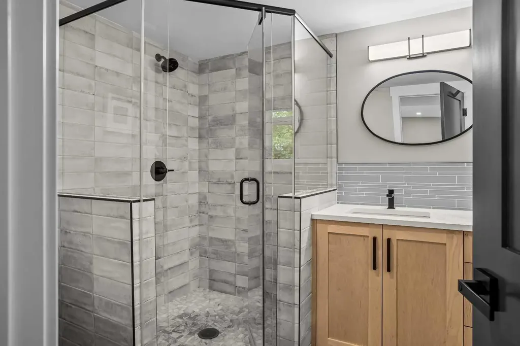 610 Larch Place Canmore AB T1W1S1