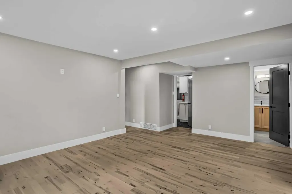 610 Larch Place Canmore AB T1W1S1