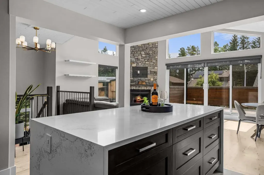 610 Larch Place Canmore AB T1W1S1