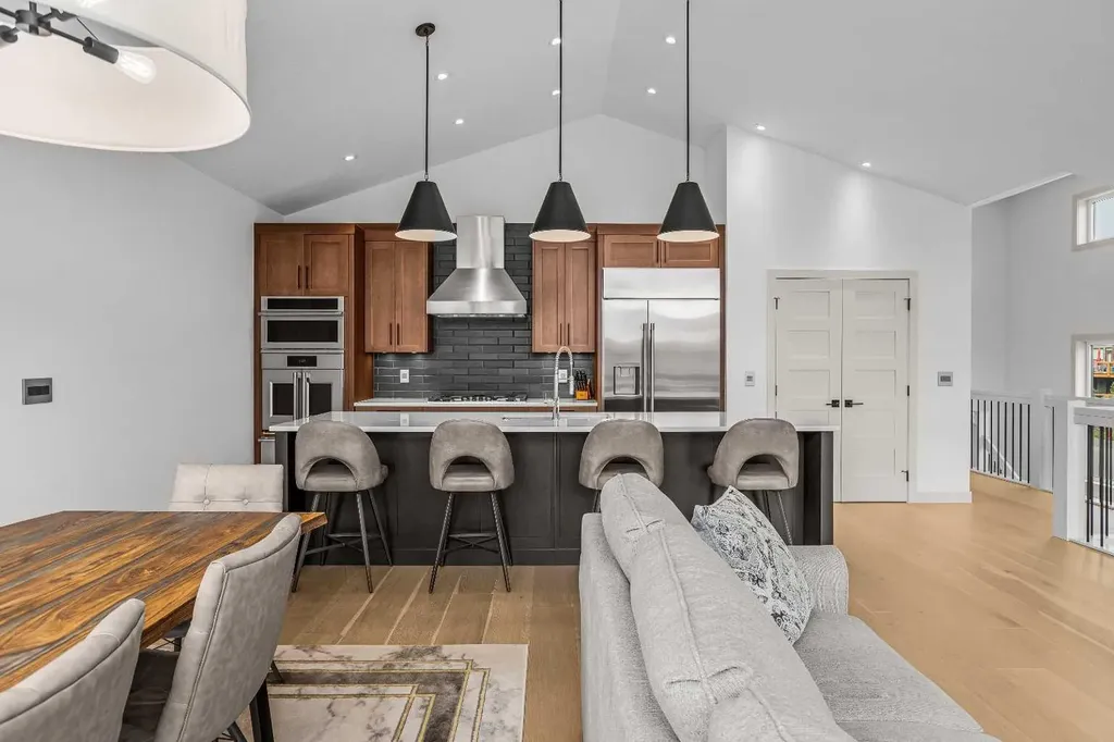 401 Stewart Creek Close Canmore AB T1W0L6