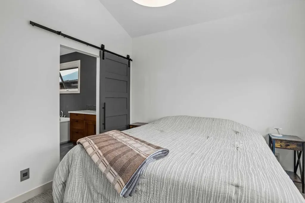 401 Stewart Creek Close Canmore AB T1W0L6