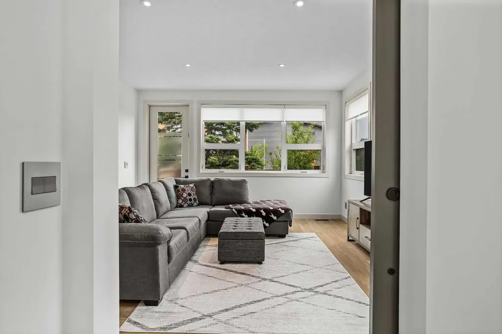 401 Stewart Creek Close Canmore AB T1W0L6