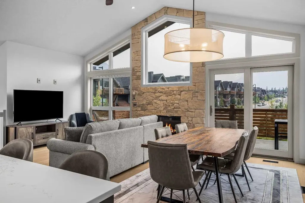 401 Stewart Creek Close Canmore AB T1W0L6