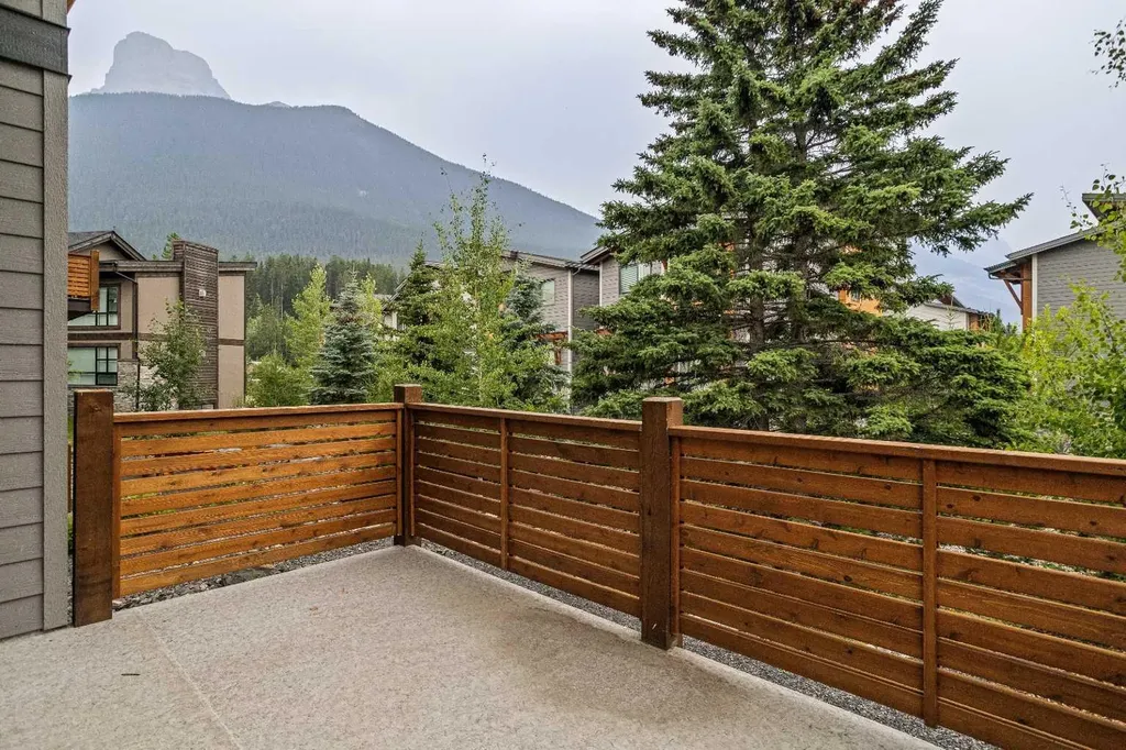 401 Stewart Creek Close Canmore AB T1W0L6