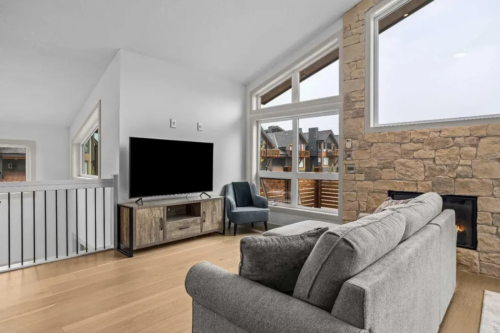 401 Stewart Creek Close Canmore AB T1W0L6