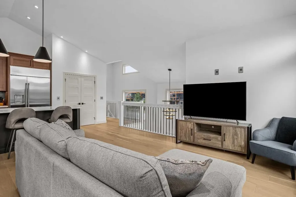 401 Stewart Creek Close Canmore AB T1W0L6