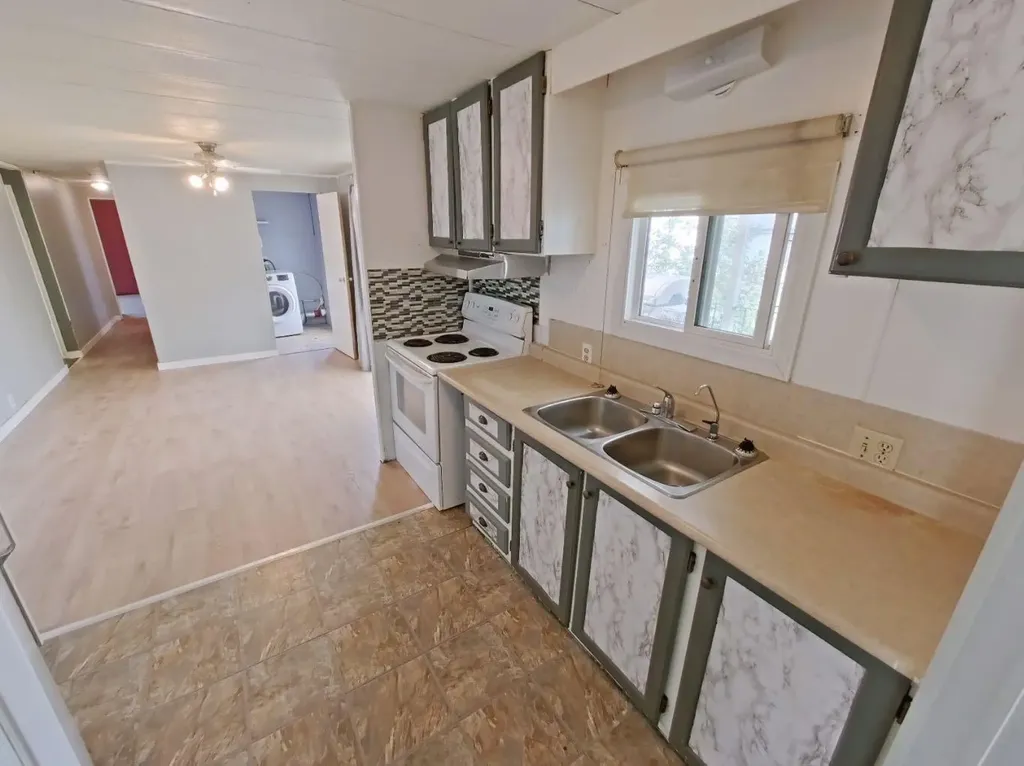 4809 52 Street Stavely AB T0L 1Z0