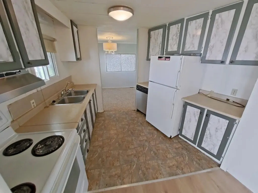 4809 52 Street Stavely AB T0L 1Z0