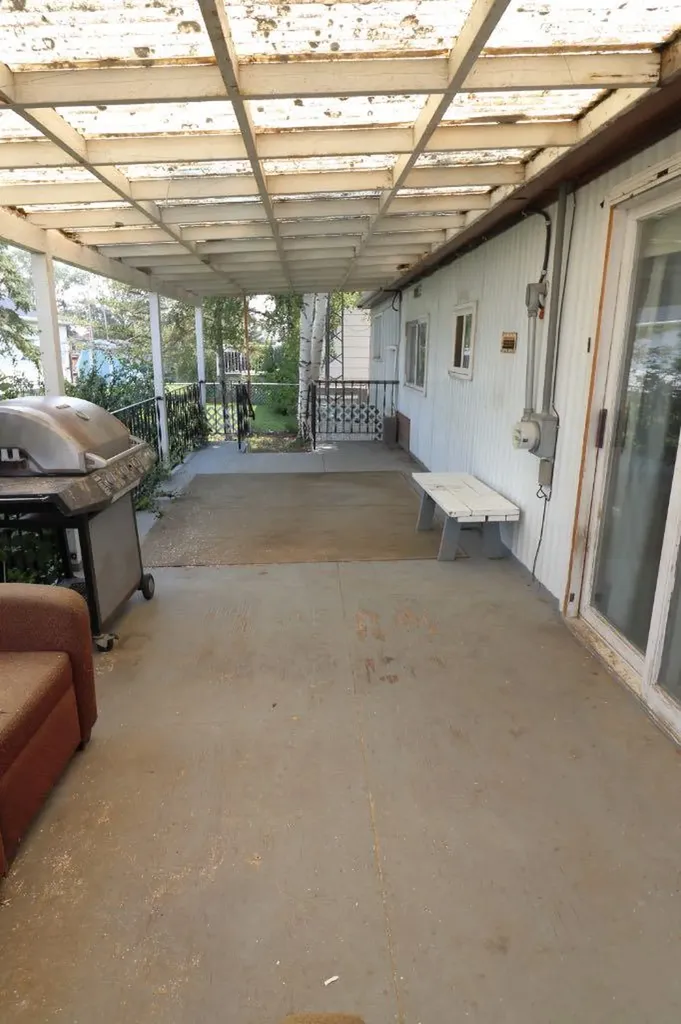 4809 52 Street Stavely AB T0L 1Z0