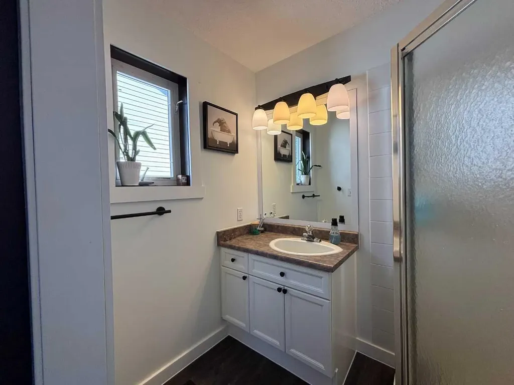 26 Olson Crescent Whitecourt AB T7S 1T9