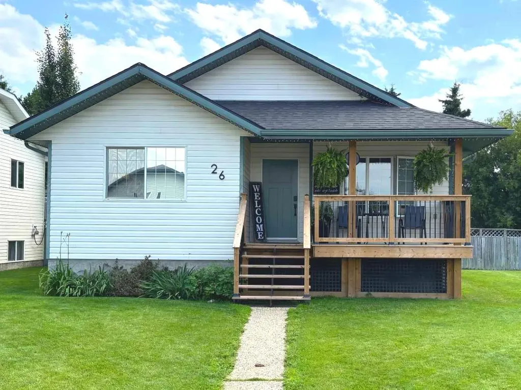 26 Olson Crescent Whitecourt AB T7S 1T9