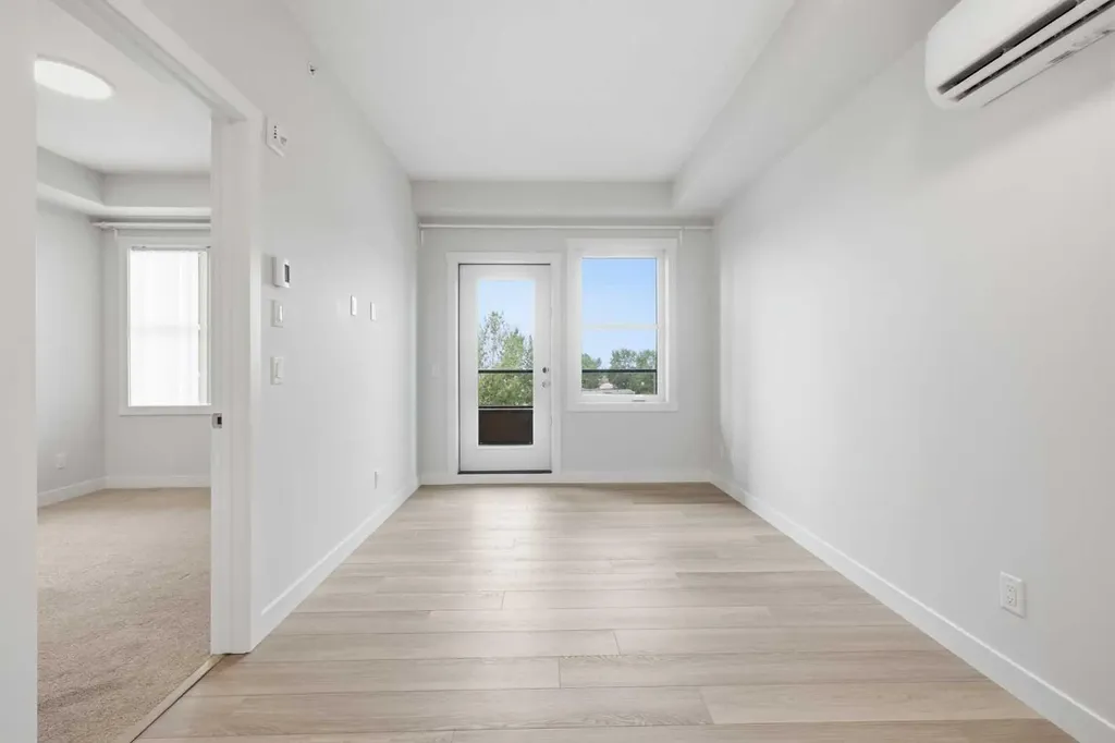81 Arbour Lake View NW Calgary AB T3G0H4