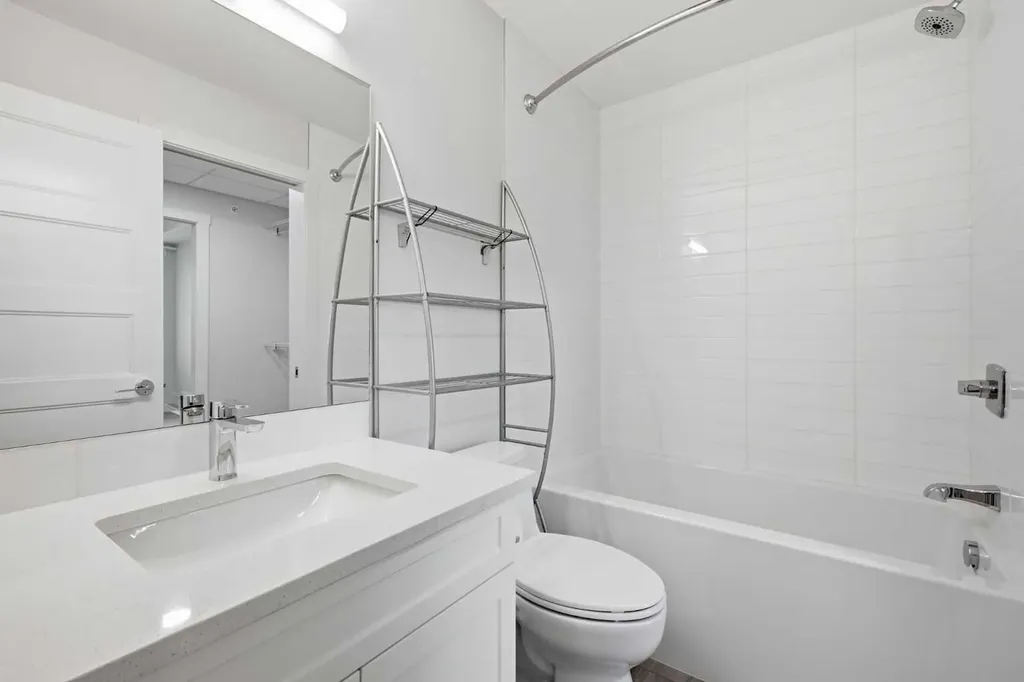 81 Arbour Lake View NW Calgary AB T3G0H4