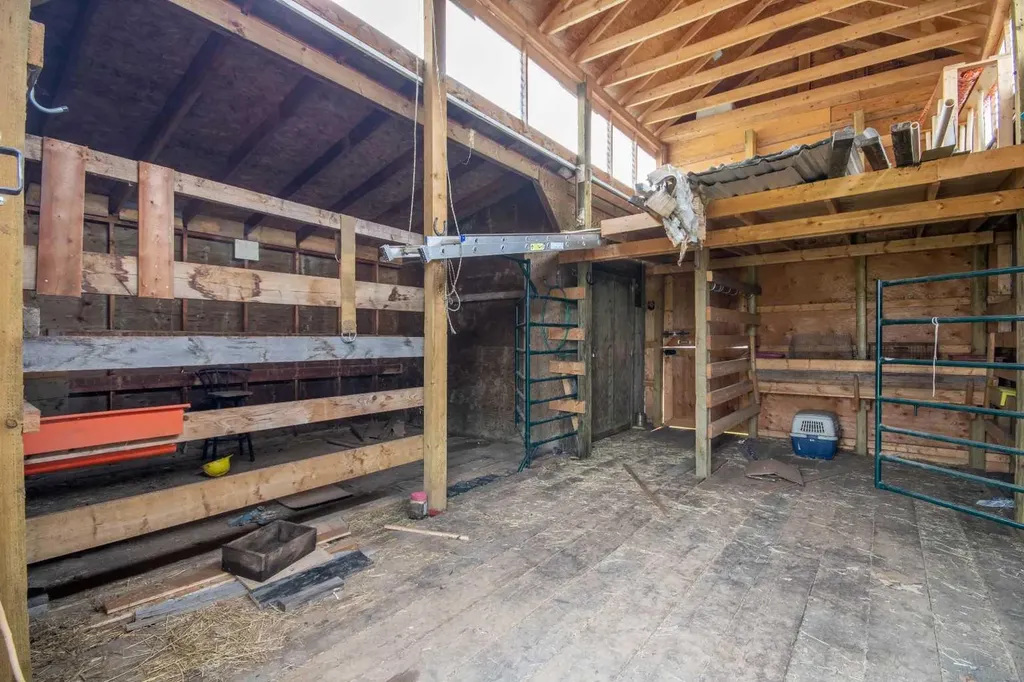 4351 Township Road 332 Rural Mountain View County AB T0M 1X0