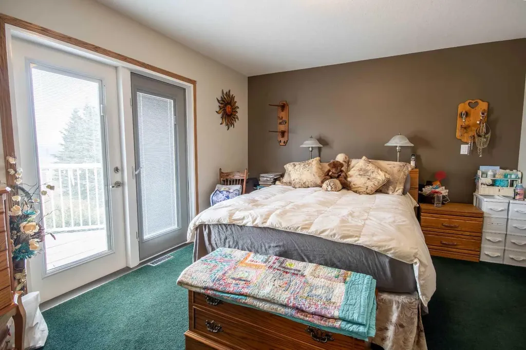 4351 Township Road 332 Rural Mountain View County AB T0M 1X0
