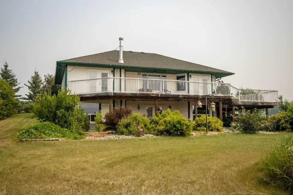 4351 Township Road 332 Rural Mountain View County AB T0M 1X0