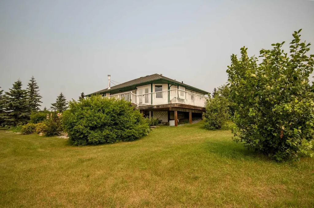 4351 Township Road 332 Rural Mountain View County AB T0M 1X0