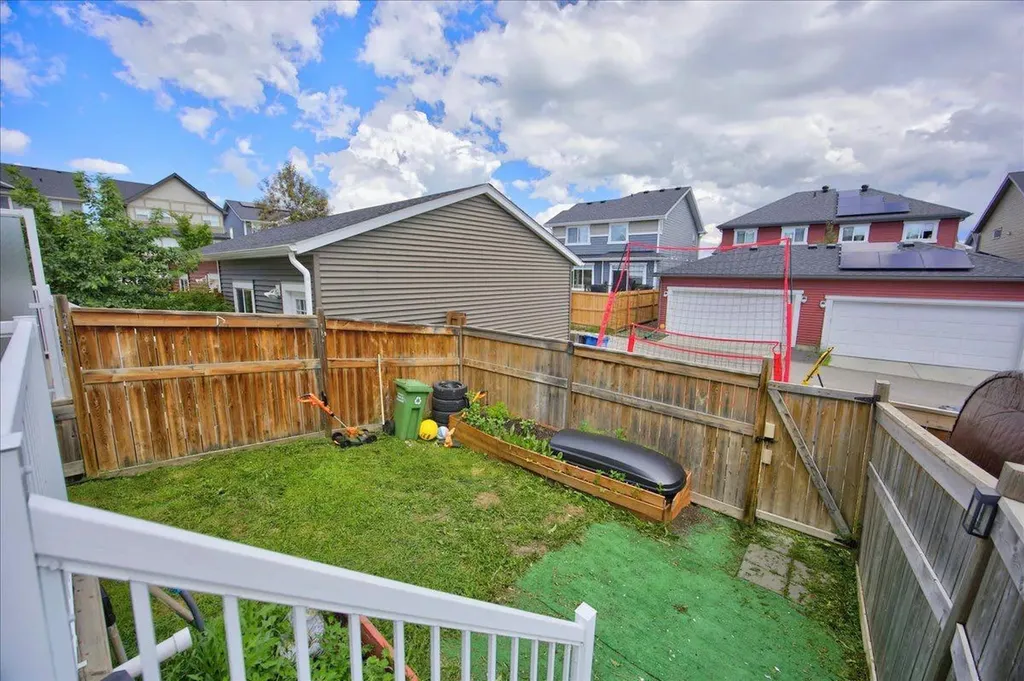 146 Sunset Road Cochrane AB T4C 0Z9