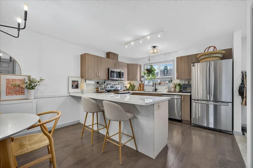 146 Sunset Road Cochrane AB T4C 0Z9