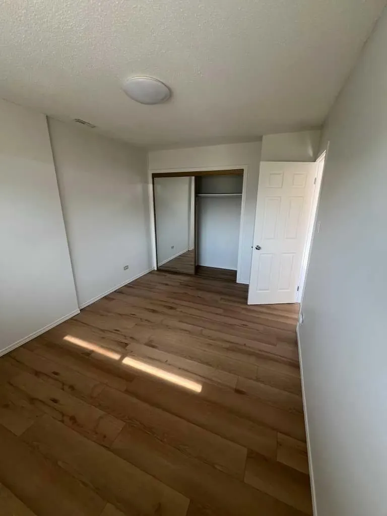 3726 Centre Street NE Calgary AB t2e 2y3