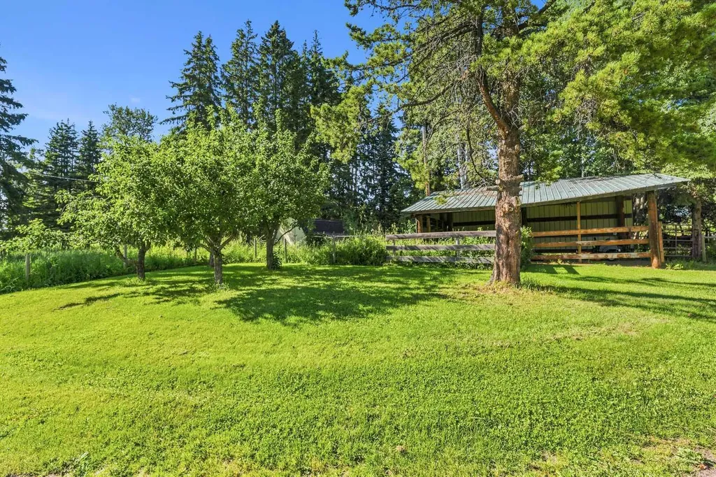 590005 Range Road 110 Rural Woodlands County AB T7S 2A1