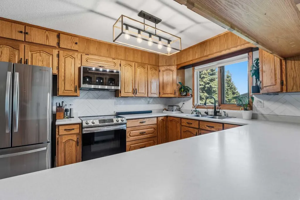 590005 Range Road 110 Rural Woodlands County AB T7S 2A1