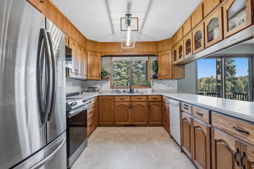 590005 Range Road 110 Rural Woodlands County AB T7S 2A1