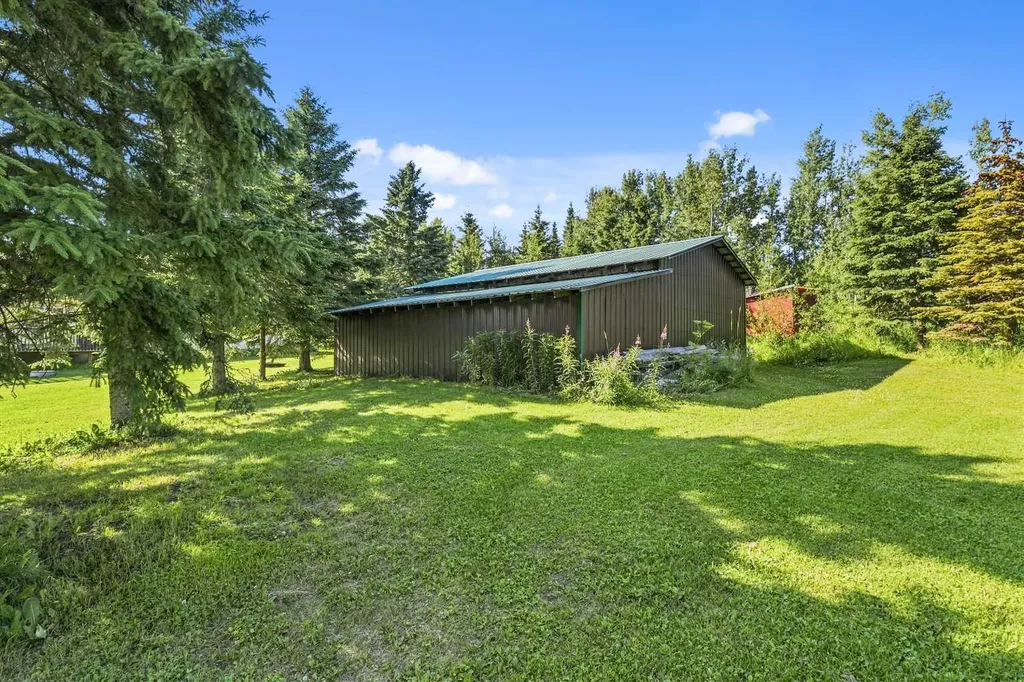 590005 Range Road 110 Rural Woodlands County AB T7S 2A1