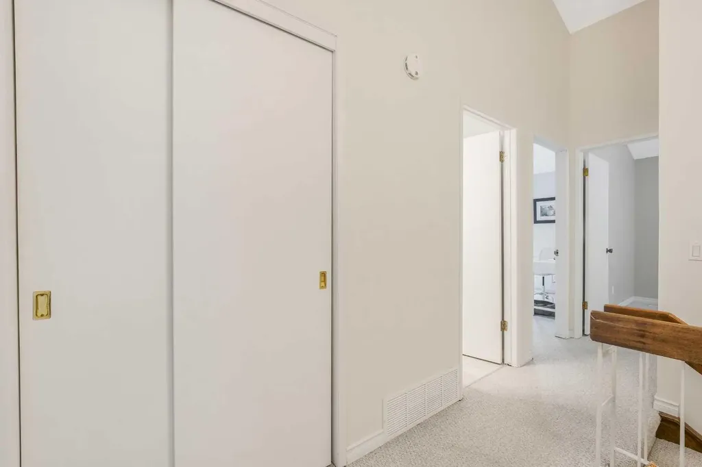 70 Brae Glen Lane SW Calgary AB T2W 1B6