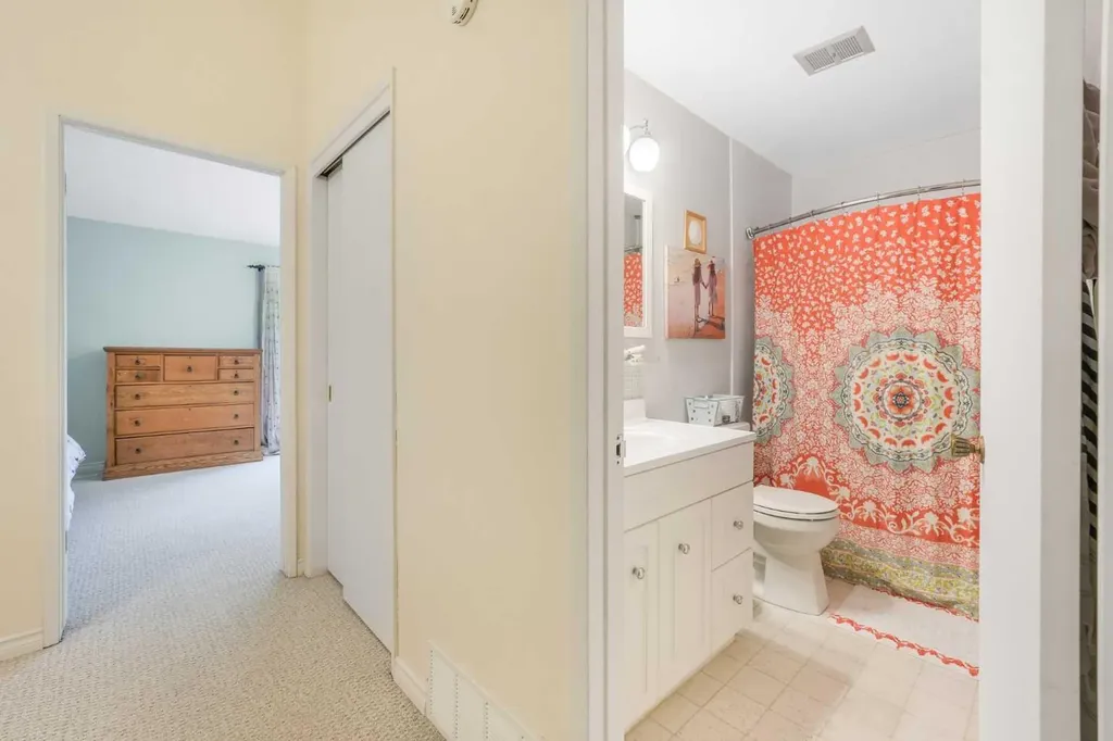 70 Brae Glen Lane SW Calgary AB T2W 1B6
